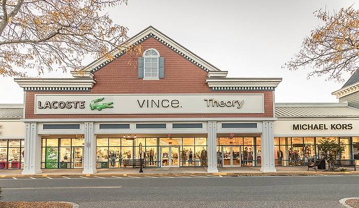 Holiday Magic Arrives at Tanger Outlets Riverhead with Experiential Seasonal Market, Nov. 2