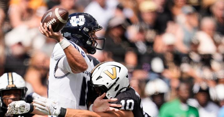 Bryson Barnes has been cleared to play against Hawaii
