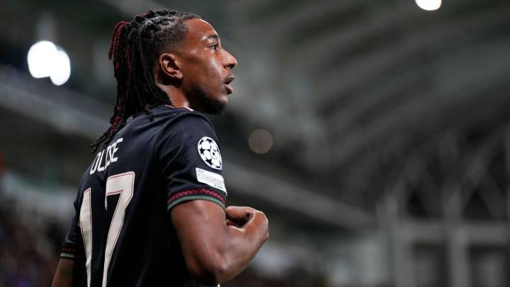 Transfer rumors, news: Bayern's Olise eyed by Premier League clubs
