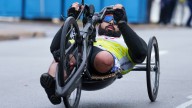 Hairston wins handcyclist race in 2025 Detroit marathon