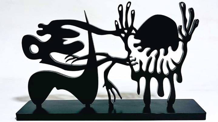 Una argentina dice presente en la Rome Art Week 2025: "Seres que se escapan del plano bidimensional"