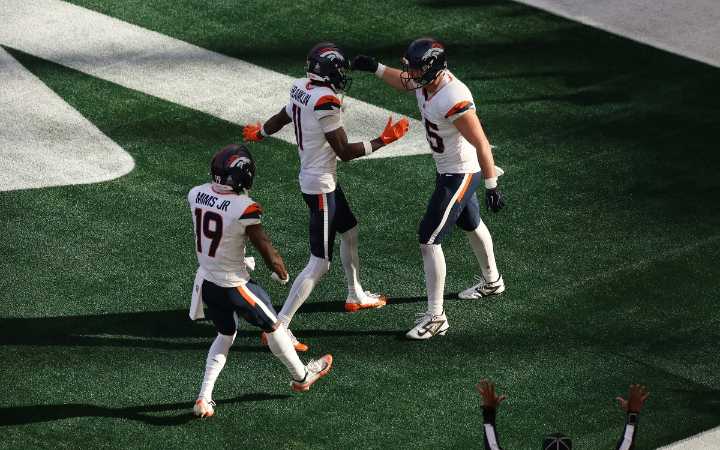 NFL: Sufren Broncos para vencer a Jets en Londres