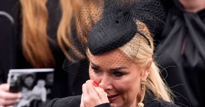 Claire Sweeney breaks down in tears at ex Ricky Hatton's funeral