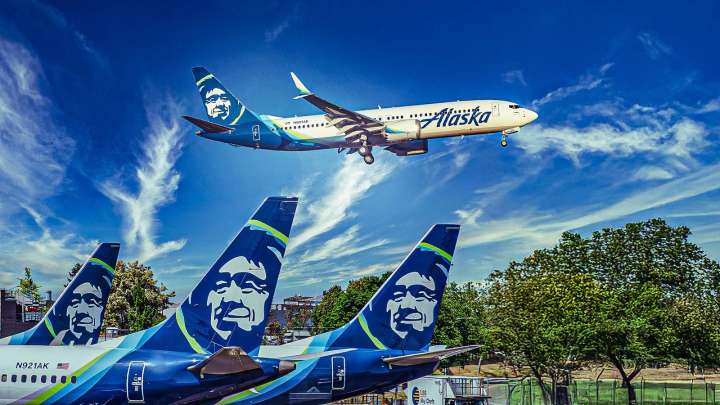 Over $40 Million: Analysts Say Alaska Airlines' IT Outages Could Have Costly Consequences