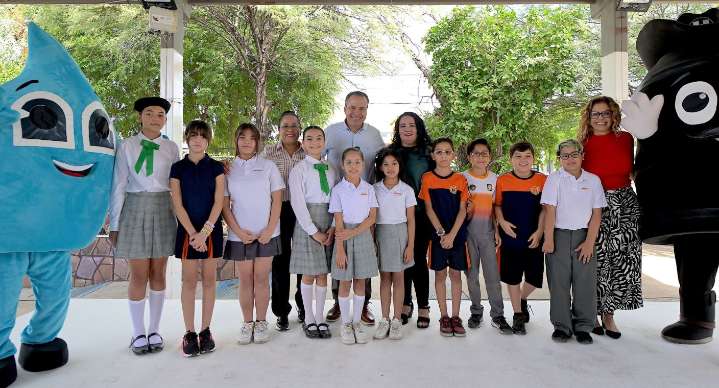 Reconoce ‘Toño’ Astiazarán a primaria Club de Leones #2 con distintivo CUIDA por su compromiso con el agua y medio ambiente en Hermosillo