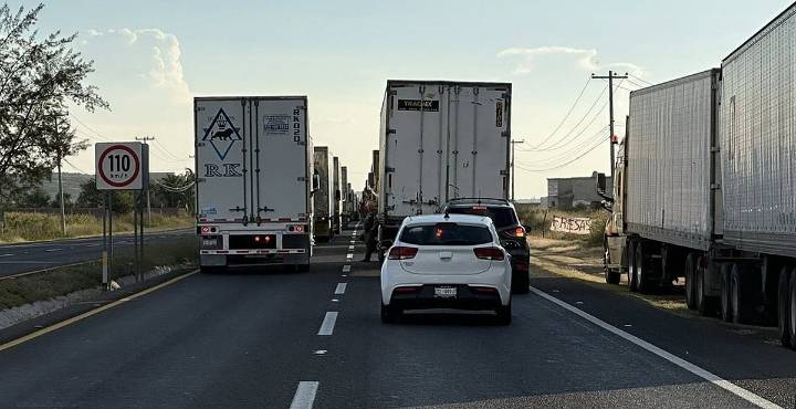 Campesinos liberarán un carril en carreteras de Michoacán, Guanajuato y Jalisco; sería por una hora