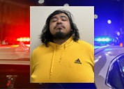 Detenido en Yadkinville por órdenes pendientes en su contra