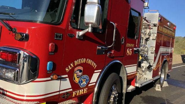 Crews continue work on Sandia Fire in De Luz area
