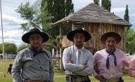Presentan artistas, jinetes y caballada de la Fiesta del Chacarero