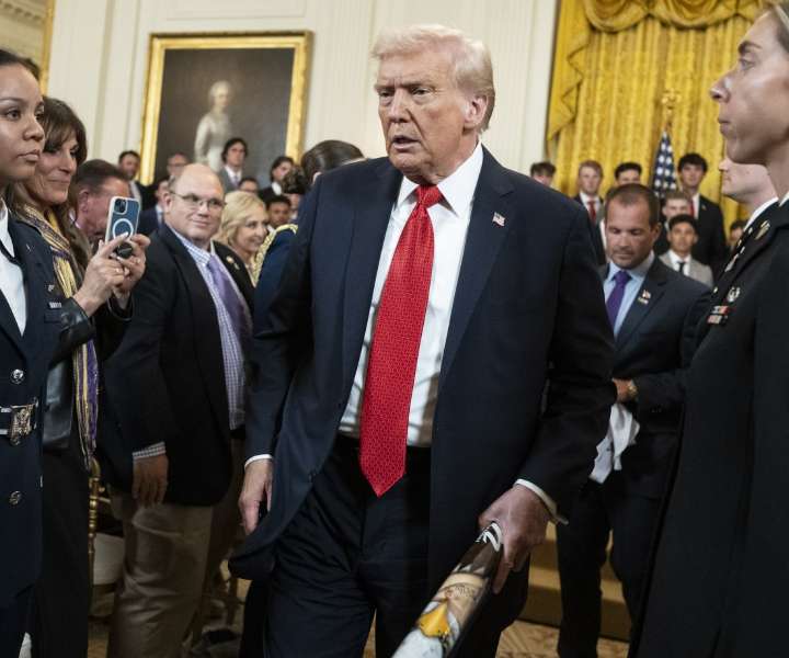 Cele|bitchy | Donald Trump forgot to say that he’s demolishing the entire White House East Wing