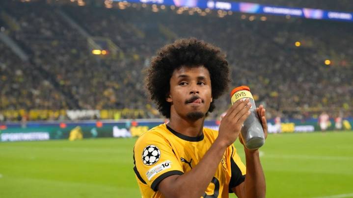 Dortmund visits Bayern for 'der Klassiker' and early Bundesliga title indicator