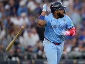 Azulejos se destapó y empató la Serie Mundial