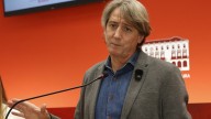 Martínez critica desde China los presupuestos de Mañueco en Castilla y León