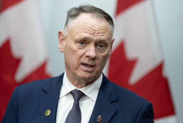 McGuinty has 'every confidence' fall budget will pass through minority Parliament