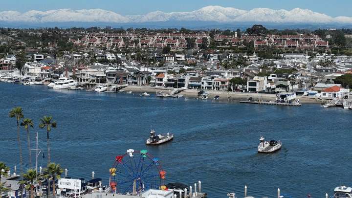Newport Beach homes evacuated because of methane gas leak