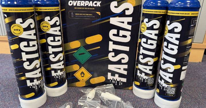 Warwickshire shopkeeper caught selling 'laughing gas' and balloons to youngsters