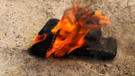 Experto explicó en qué momento la batería de un celular realmente puede explotar
