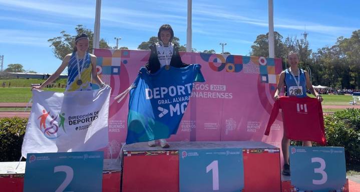 JB 2025 | Agustina Castro fue medalla de plata en atletismo