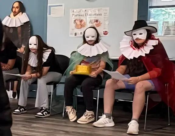 Davis Stuart Students Get Shakespeare Immersion, Attend ‘Macbeth’