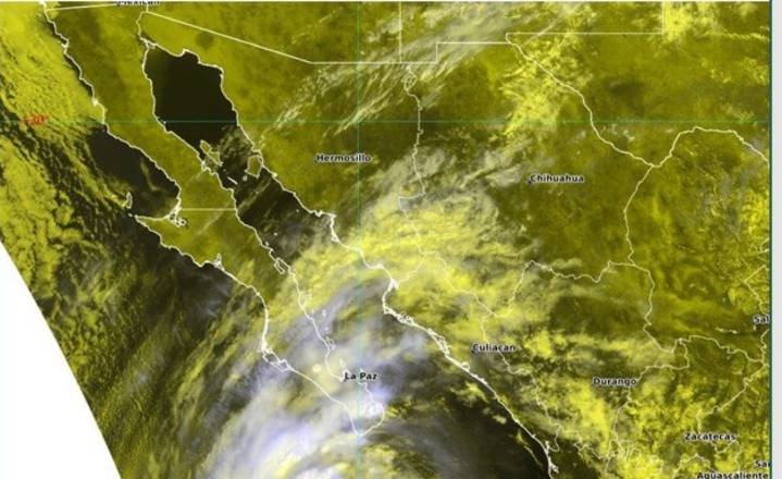 Alerta Sheinbaum por intensificación de huracán Priscilla a categoría 3