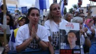 Israel asegura que Hamas ya entregó a siete rehenes a la Cruz Roja en el norte de Gaza