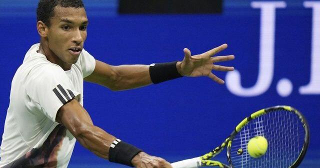 Auger-Aliassime bounces Tabilo to advance at Shanghai Masters