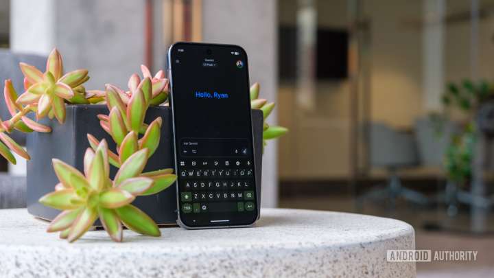 Gemini on Android is now a little easier on your eyes, thanks to its new true black theme