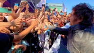 Incidentes entre militantes libertarios y de izquierda durante la visita de Milei en Santa Fe