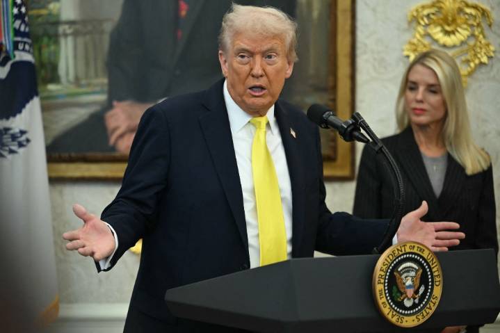 Trump considera realizar ataques en tierra contra cárteles de Venezuela