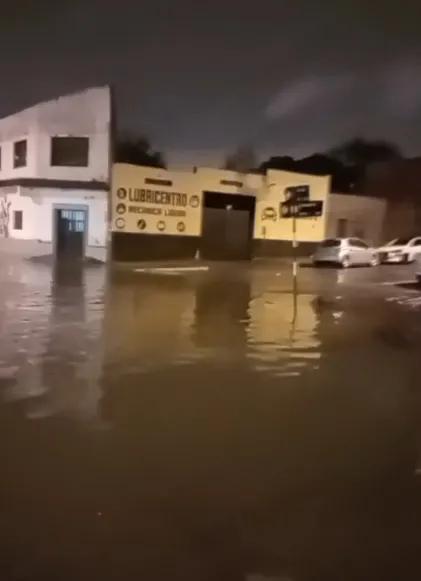 La tormenta sorprendió a Salta: Más del doble de lluvia en una sola noche