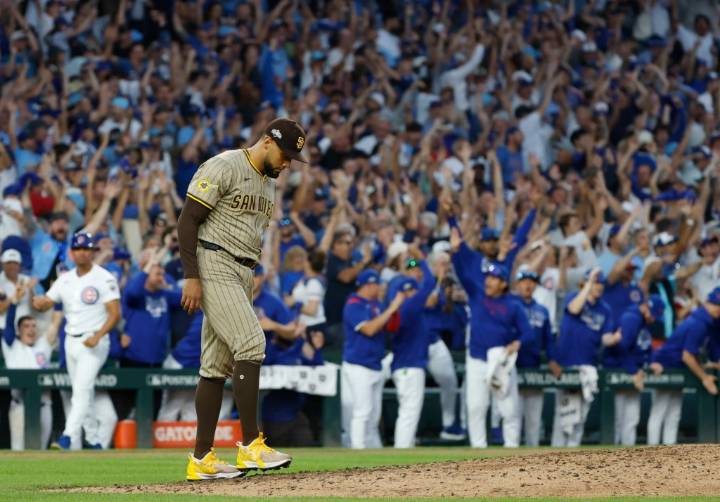 Padres' season ends with Wild Card Series loss to Cubs
