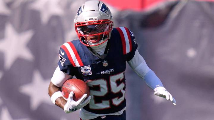 NFL news roundup: Patriots CB Marcus Jones agrees to three