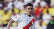 Selección peruana: Hinchas chilenos le pidieron fotos a César Inga tras partidazo en Santiago 