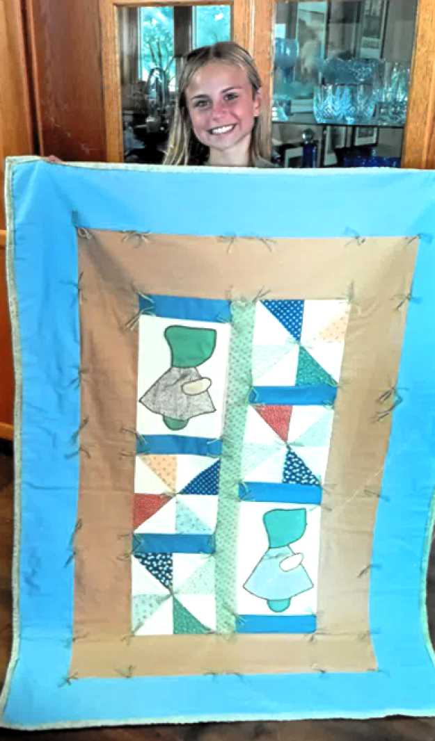 11-year-old girl makes quilt for first baby born at Alomere Health during National 4