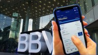 Ya puedes transferir y sacar dinero del cajero, BBVA restablece sus servicios tras falla masiva