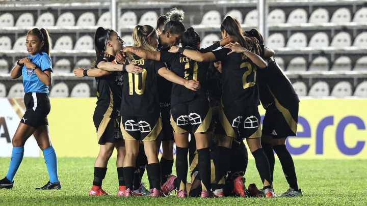 Colo Colo clasificó a cuartos en la Copa Libertadores Femenina tras tumbar a Sao Paulo