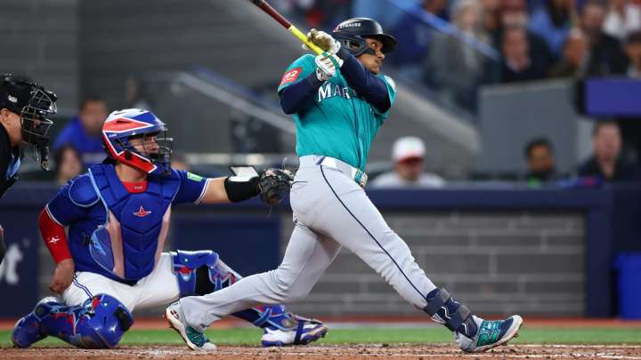 Marineros arrasan en Toronto e inclinan la serie 2