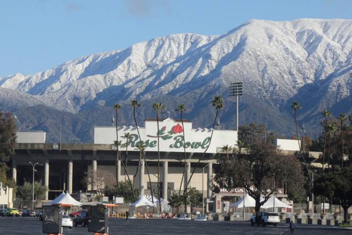 Pac-12 bowl projections: ASU jumps into the Alamo, USC slips to the Holiday and our breakdown of Washington State’s options