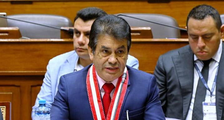 Tomás Gálvez da por concluida designación de fiscal que sustentó plagio en tesis de Patricia Benavides