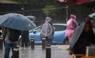 ¡No olvides el paraguas! Activan doble alerta  por lluvias fuertes en 6 alcaldías de CDMX; esta demarcación se encuentra en naranja