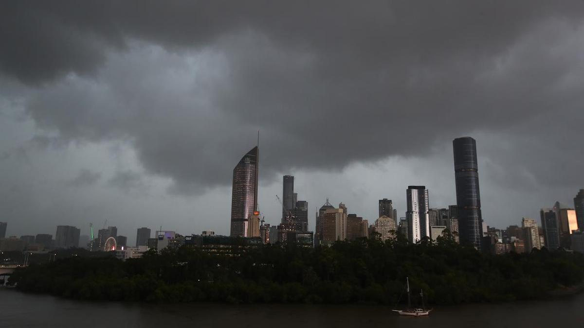 Giant hail, destructive winds and flash floods to hit multiple states