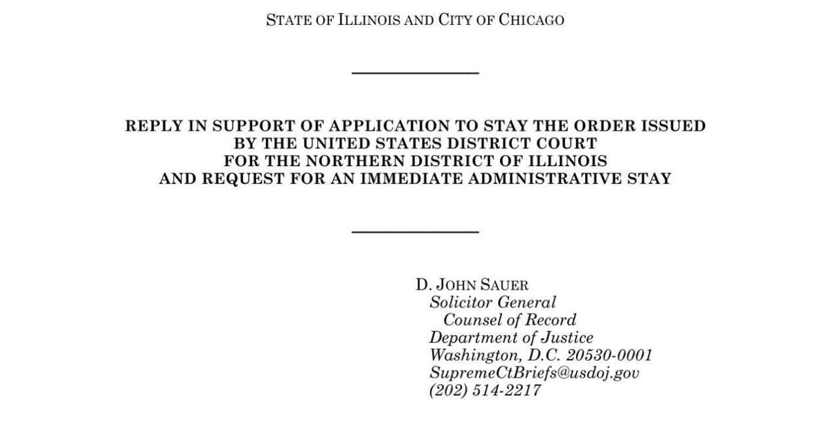 Trump administration asks Supreme Court to toss stay in National Guard case