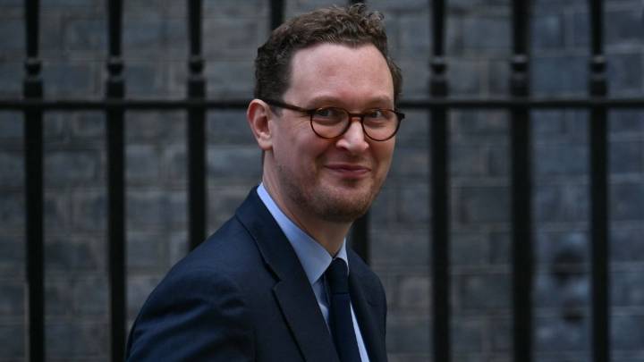 Digital ID is the cure for broken Britain, says Starmer’s right