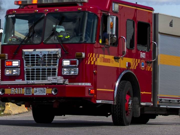 4 people critically injured after North York condo site gas explosion