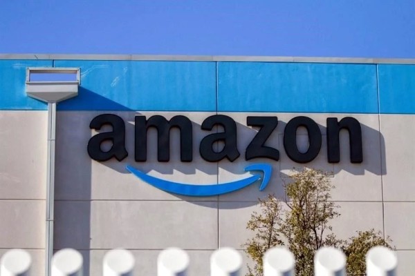 Amazon recorta 14 mil puestos corporativos por IA