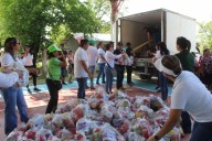 Gobierno estatal fortalece coordinación en entrega de apoyos a la Huasteca