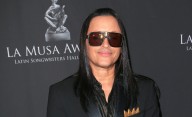Elvis Crespo recibirá Premio Salón de la Fama en los Premios Billboard de la Música Latina 2025