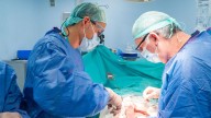 Quirónsalud Málaga, primer hospital de la provincia en realizar una innovadora técnica de reconstrucción vascular para tratar el cáncer de páncreas