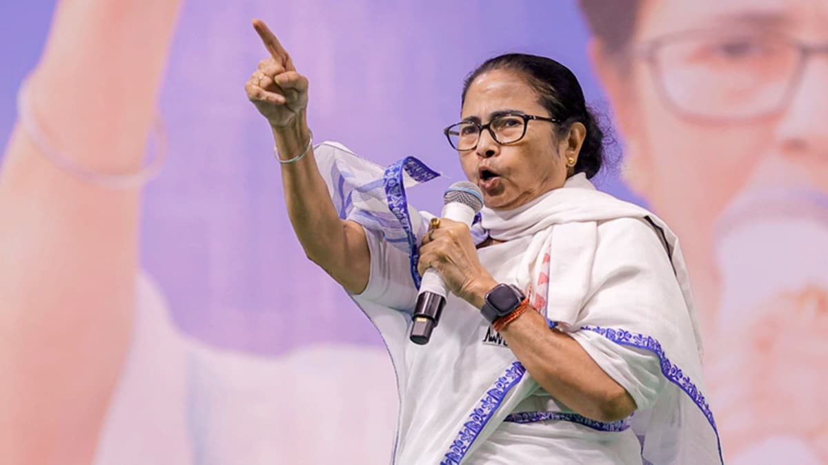 ‘Prime Minister of India, not just BJP’: War of words ensues as Mamata Banerjee accuses PM Modi of ‘politicising’ Bengal floods