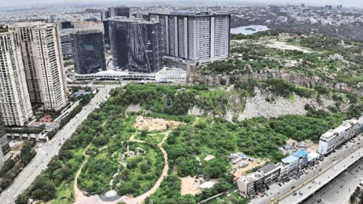 Land auction conducted in Hyderabad  'Rs 177 crore per acre'